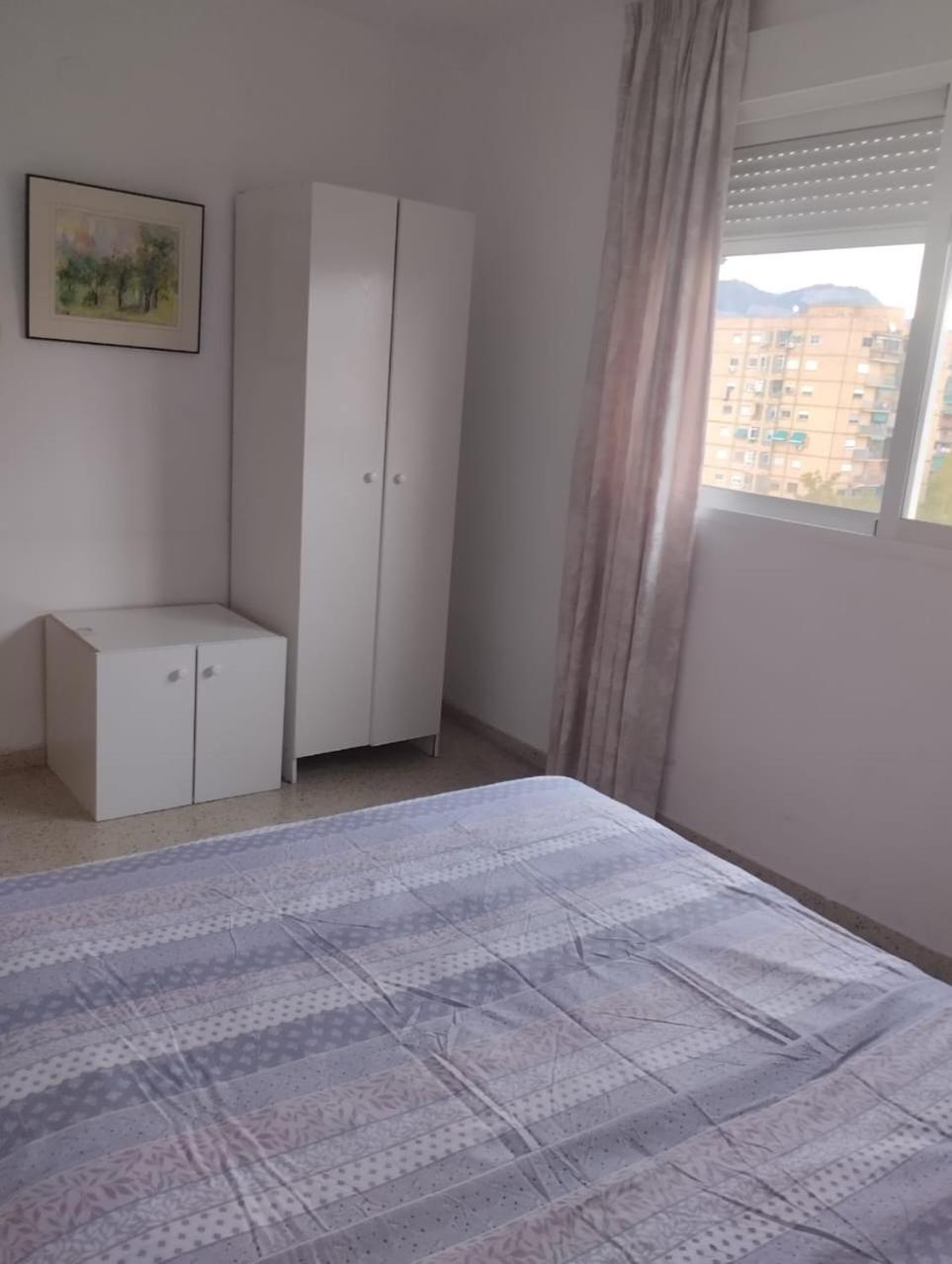 Spacious Room With Private Key And Wifi Granada Exterior photo